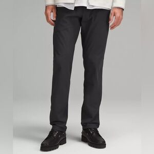 Lululemon Men’s Black Commission Classic Fit Pants Black Size 38